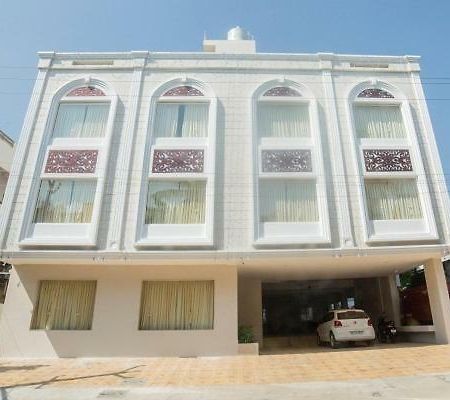 Atlanta Park Chennai Hotel Tambaram Bagian luar foto