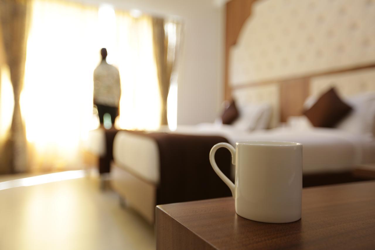 Atlanta Park Chennai Hotel Tambaram Bagian luar foto