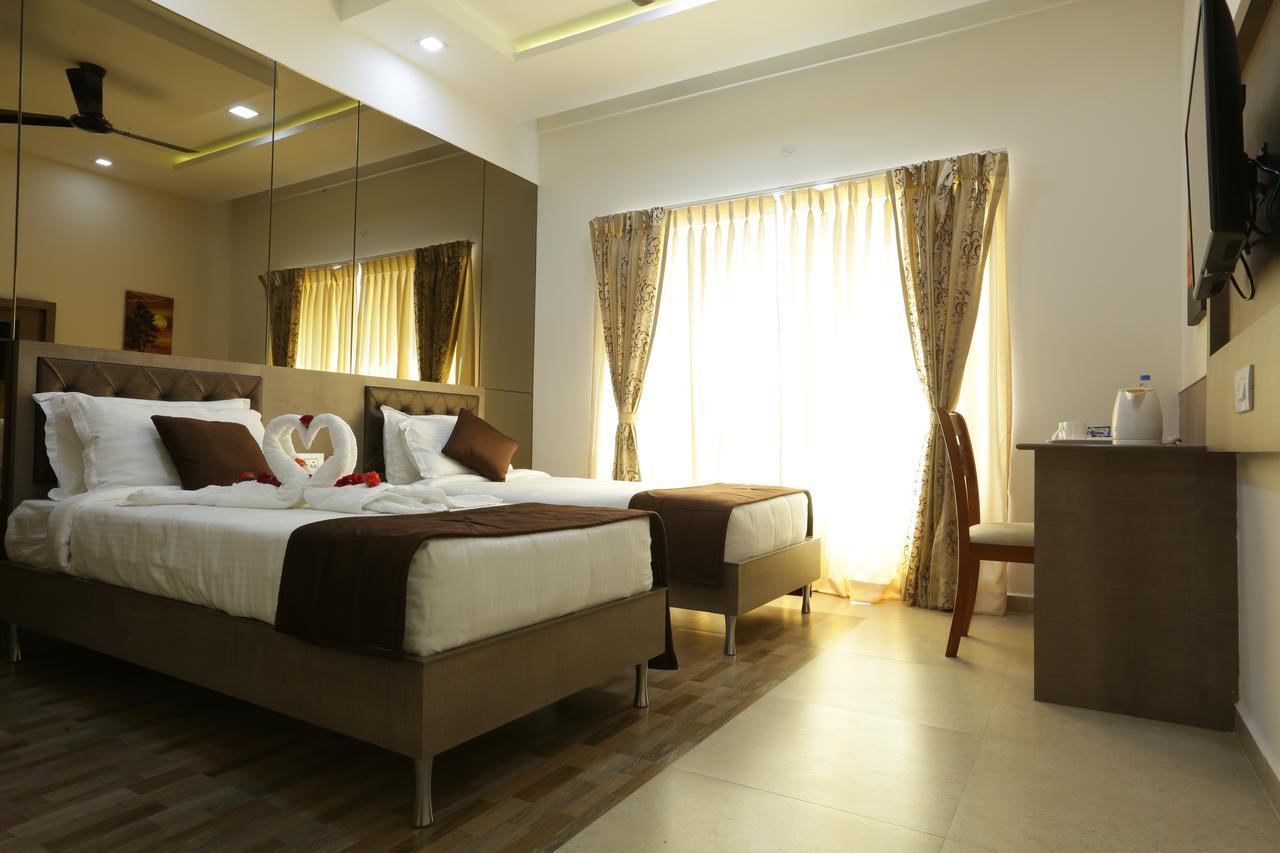 Atlanta Park Chennai Hotel Tambaram Bagian luar foto